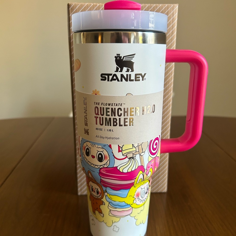Stanley Quencher H2.0 Tumbler with Pink and Multicolor Design
